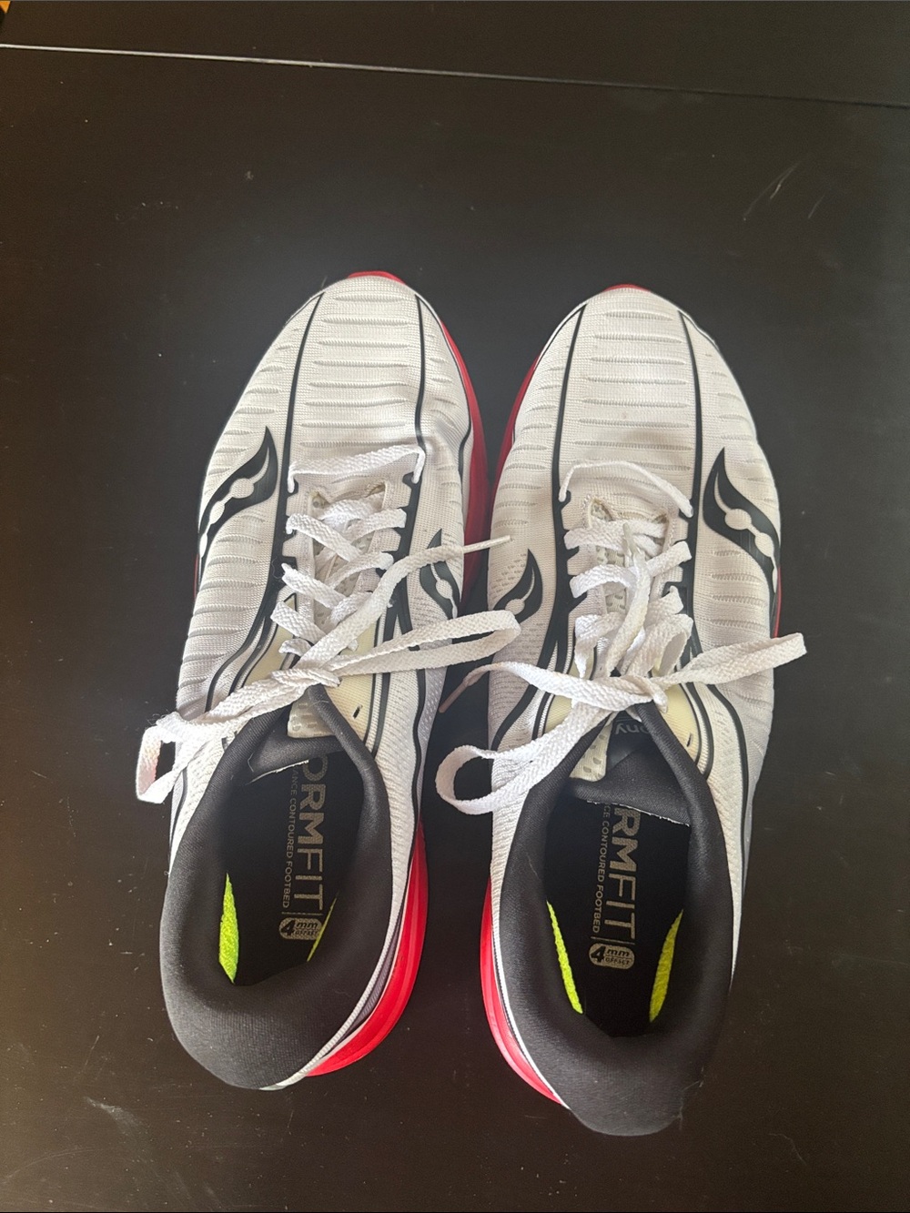 Saucony Kinvara10 Men’s White and Black Athletic Running Shoes with Red Accents